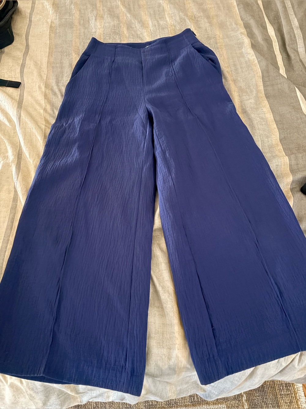 Maeve Wide-Leg Navy Cropped Pants - NWOT